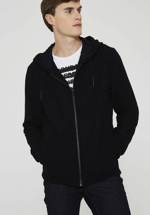 pull homme